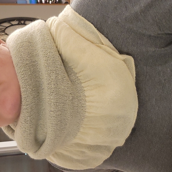 Scarf - Picture 4 of 4